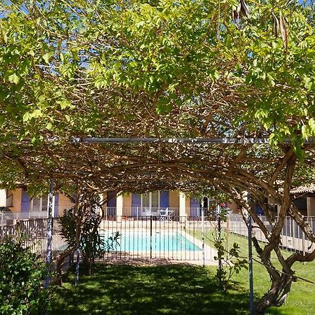 Appartements " Le Clos De La Cerisaie" Castillon-du-Gard Εξωτερικό φωτογραφία