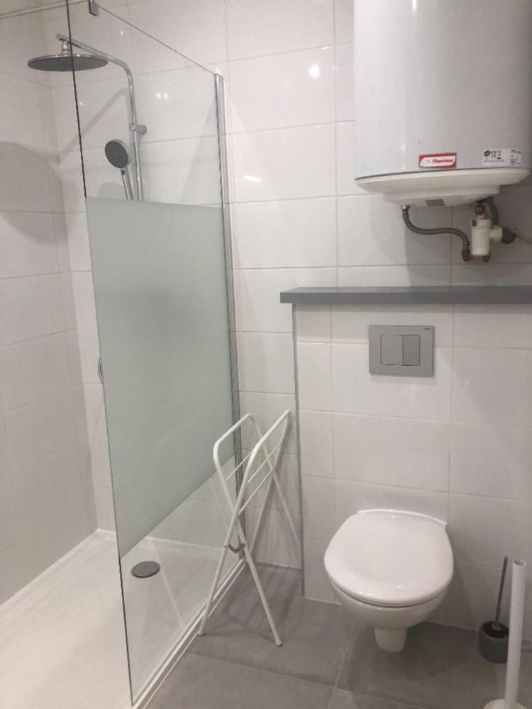 Appartements " Le Clos De La Cerisaie" Castillon-du-Gard Εξωτερικό φωτογραφία