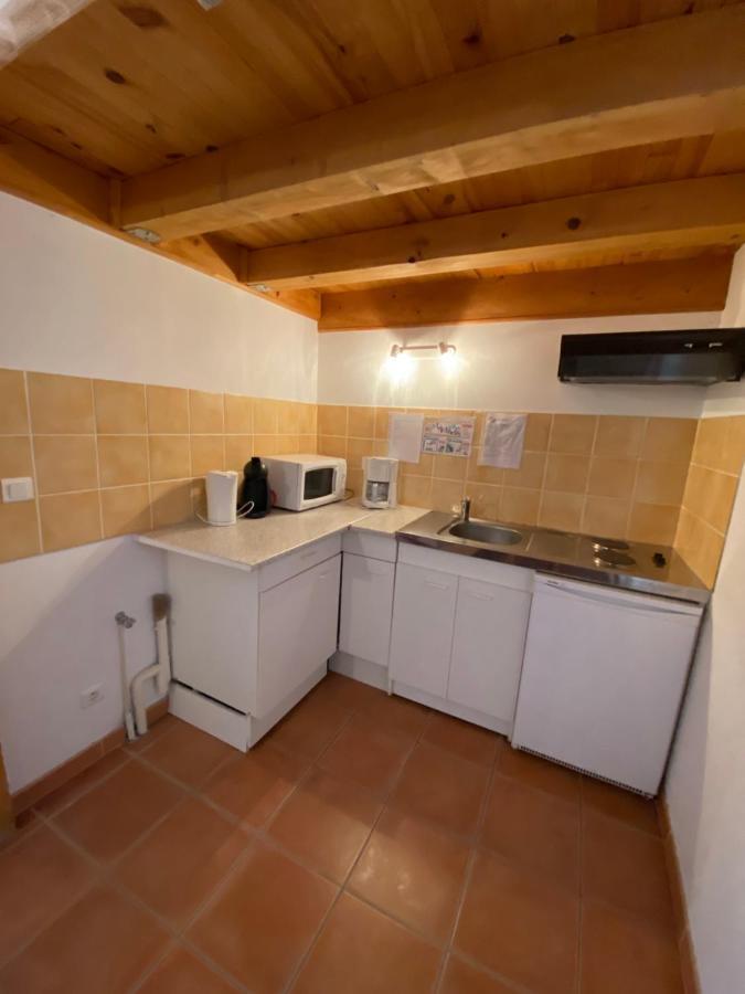 Appartements " Le Clos De La Cerisaie" Castillon-du-Gard Εξωτερικό φωτογραφία