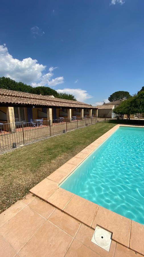 Appartements " Le Clos De La Cerisaie" Castillon-du-Gard Εξωτερικό φωτογραφία