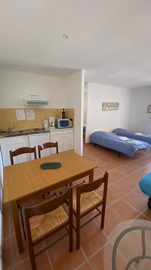 Appartements " Le Clos De La Cerisaie" Castillon-du-Gard Εξωτερικό φωτογραφία